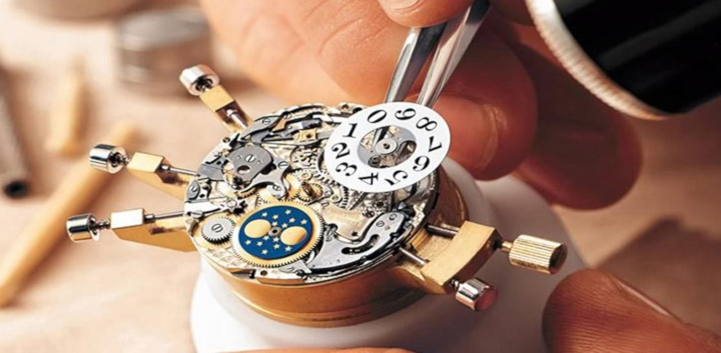Manutenzione base per orologi automatici: guida pratica