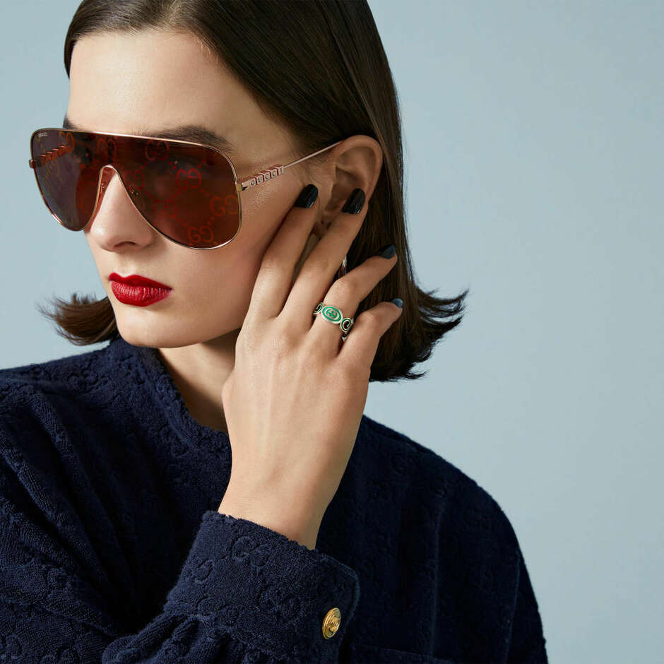 Anello Gucci Interlocking G in argento e smalto verde 9mm