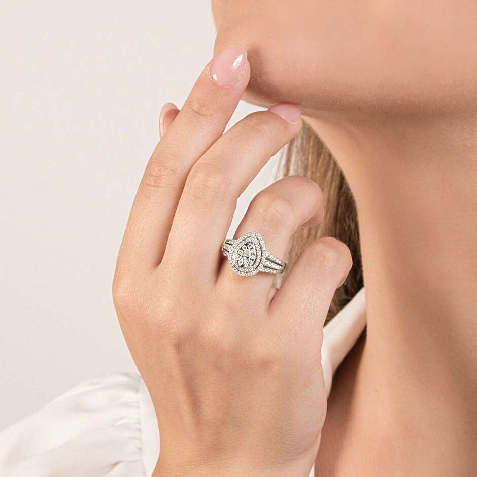 Anello Mirco Visconti in oro bianco e diamanti a goccia