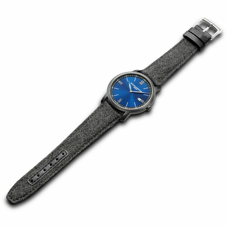 Baume&Mercier Classima blackstell quartz watch with blue dial