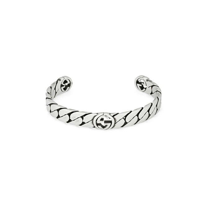 Bracciale ridigo Gucci Interlocking G in argento fascia larga