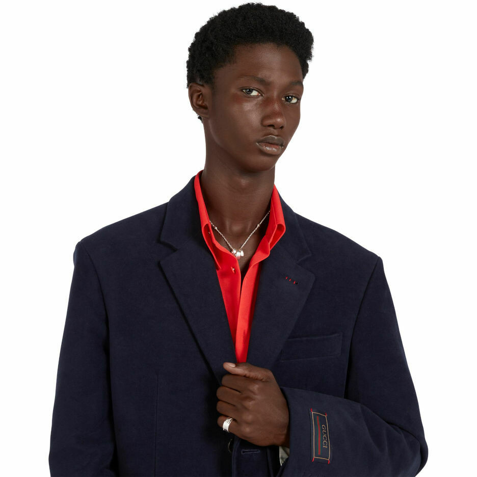 Collana Gucci Tag in argento con pendenti e dettaglio doppia G