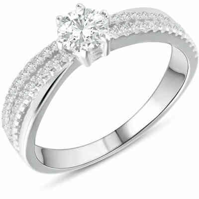 Cross Solitaire Ring in Silver Cross Solitaire Ring in Silver