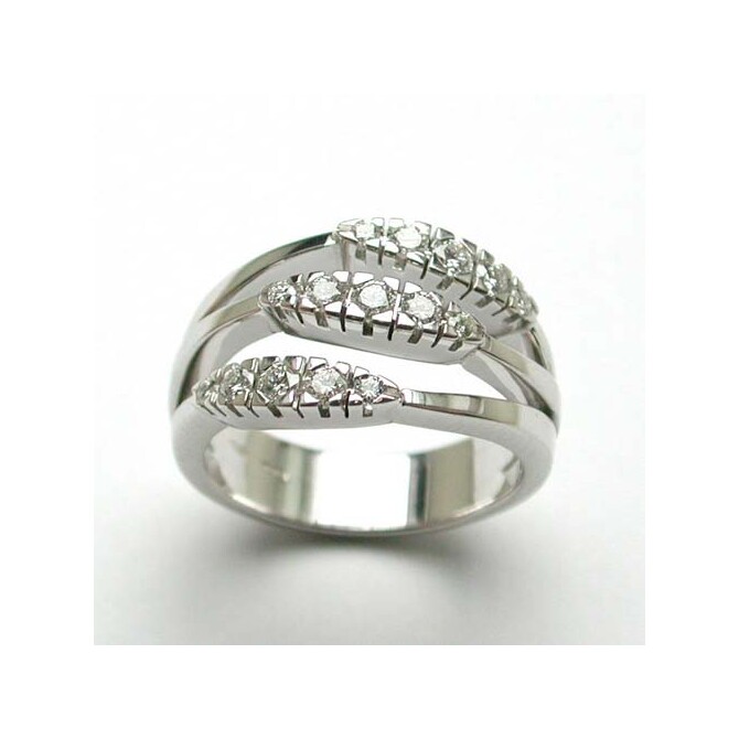 Damiani Bon Ton ring in white gold and diamonds