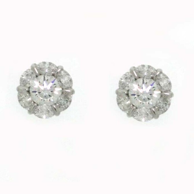 Damiani earrings in white gold and diamonds