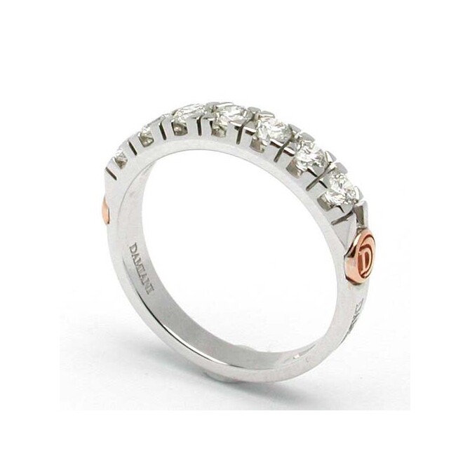 Damiani ring in white gold and diamonds