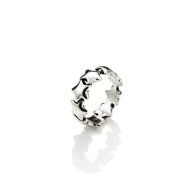 Giovanni Raspini ring with little stars band