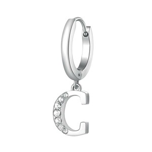 Orecchino singolo Brosway CHAKRA in acciaio con lettera C e cristalli crystal Orecchino singolo Brosway CHAKRA in acciaio con lettera C e cristalli crystal