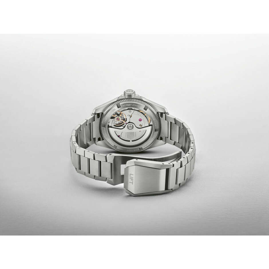 Oris ProPilot X Caliber 400 Kermit edition watch