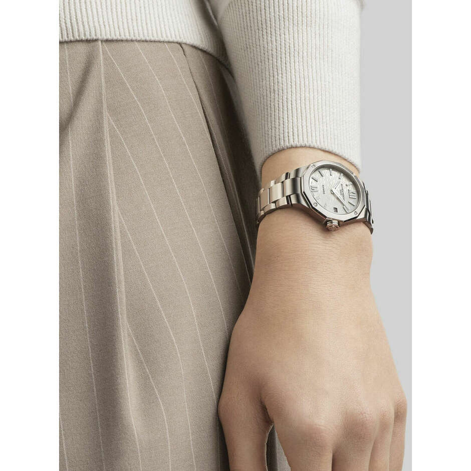 Orologio Baume&Mercier Riviera in madreperla e brillanti