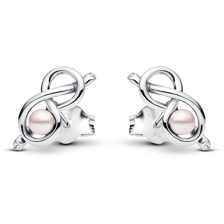 関送込 OHTNYC INFINITY PEARL EARRINGS OHTNYC Infinity Pearl Earrings. Earrings