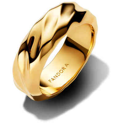 Pandora Wide Band Dune Gold Plated Ring Pandora Wide Band Dune Gold Plated Ring