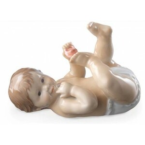 Royal Copenhagen Statuina Neonata con Ciuccio Royal Copenhagen Statuina Neonata con Ciuccio