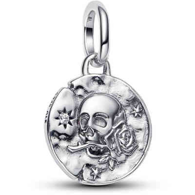 Skull sterling silver medallion with clear cubic zirconia Skull sterling silver medallion with clear cubic zirconia