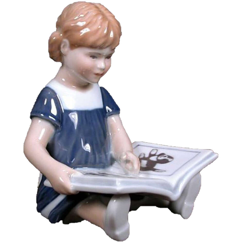 Statua Royal Cophenagen Elsa che legge