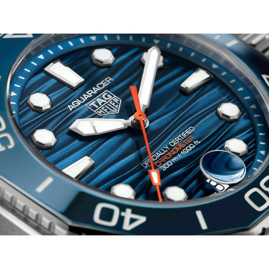 Tag Heuer Aquaracer 300 blue watch with TH31-00 COSC